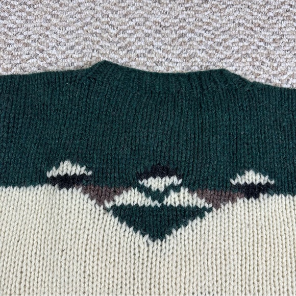 Vintage Woolrich Deer Buck 100% Wool Sweater Crewneck Mens Size Medium - Picture 7 of 7